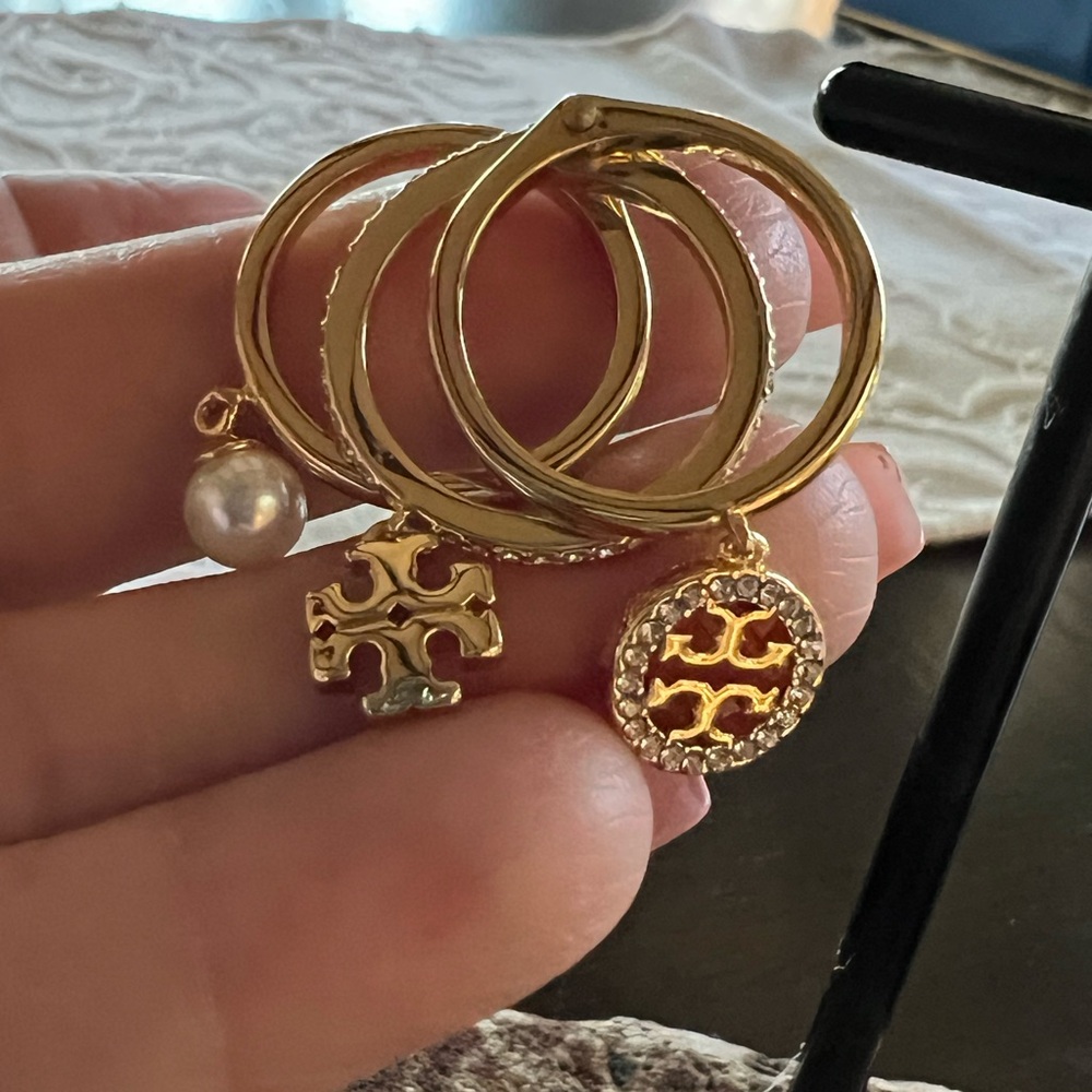 Tory Burch Stackable Gold Charm Ring Set Size 7 - image 3